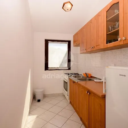 Apartment Mira