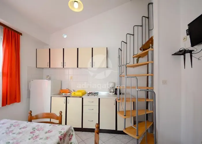 Mira Apartament Veleniki