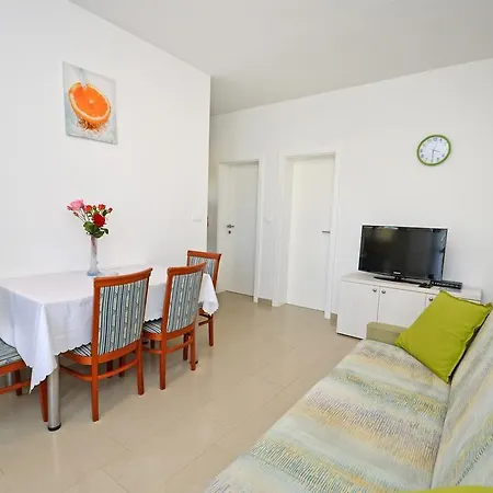 Appartement Mira *
